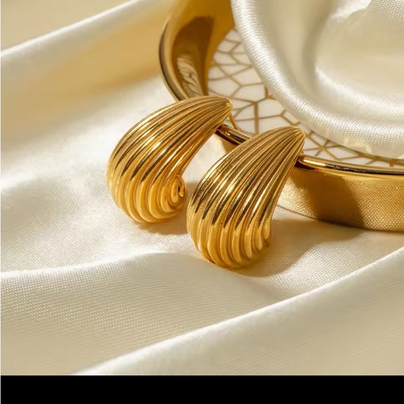 Gold Filled Large Statement Drop Earrings